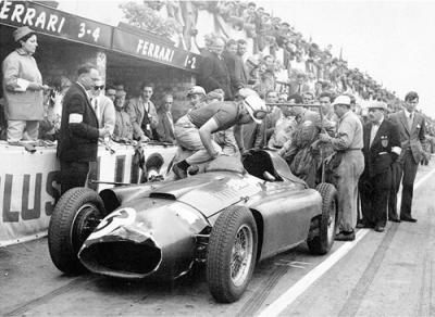 Scuderia Ferrari, Grand Prix 1956 art print by Alan Smith