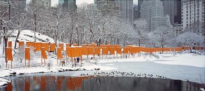 The Gates Skyline im Schnee, Druck art print by Christo