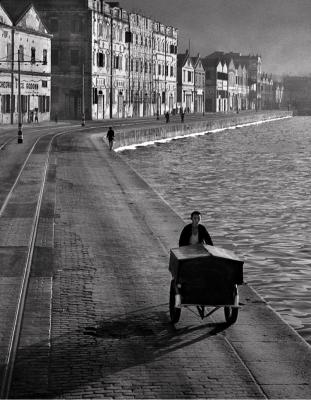 An evening hurries by art print by Fan Ho