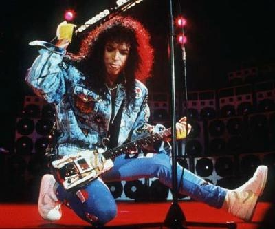 Kiss art print by Celebrity Image