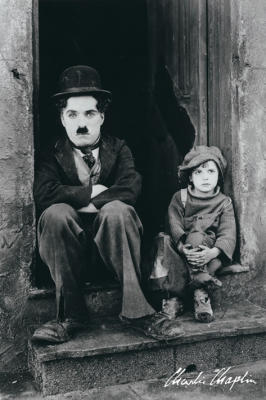 Charlie Chaplin (Doorway) art print by Maxi Posters