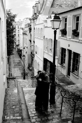 La Baiser (The Kiss) art print by Maxi Posters