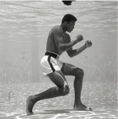 Anonymous-Muhammad-Ali---Underwater-413120.jpg