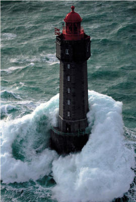 Phare Dans La Temp�te, La Jument II