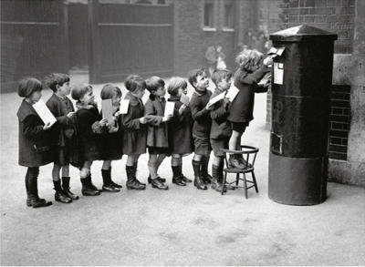 A la queue leu-leu