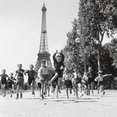 Les jardins du Champ de Mars, 1944