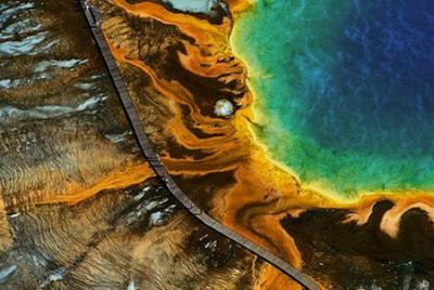 Source chaude du Grand Prismatic - Yellowstone - US art print by Yann Arthus-Bertrand