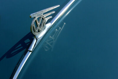 Volkswagen bonnet badge