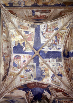 View of the ceiling of the chapel of the Tinel 1344