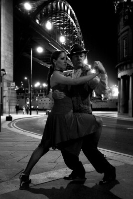 Tango dancing by Liliana Tolomei and Carlos El Tordo
